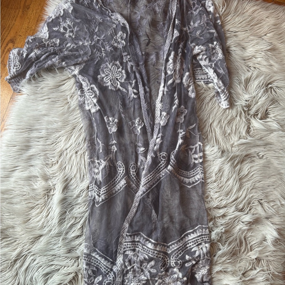Lavender Floral Lace Kimono